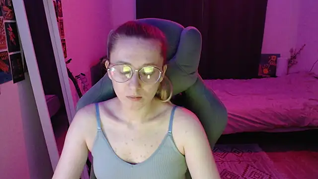 Snapshot of AnabelFrel chatting on June 11, 2026, 12:32 am AnabelFrel online show from June 11, 2026, 12:32 am