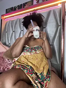 Snapshot of africa_xxx chatting on March 3, 2025, 12:12 am africa xxx online show from March 3, 2025, 12:12 am