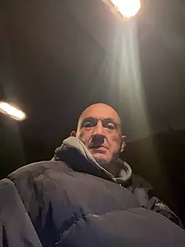 Vlad200472 online show from February 20, 2025, 7:52 pm