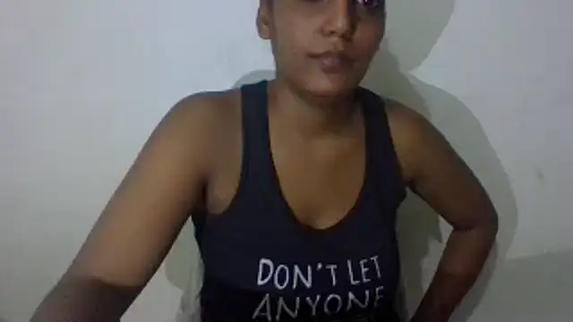 Snapshot of IndianvixxenX chatting on February 25, 2025, 9:04 pm IndianvixxenX online show from February 25, 2025, 9:04 pm