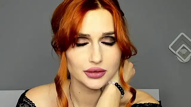 Red Fairy  online show from January 14, 2025, 12:56 pm