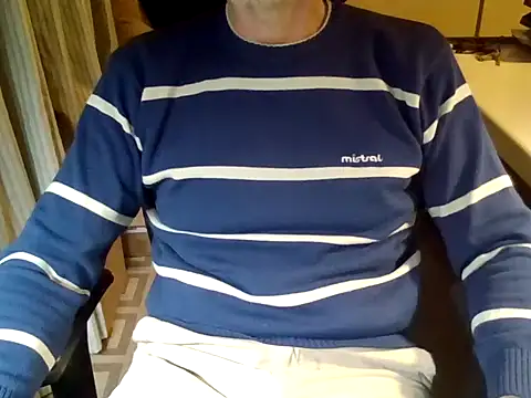 Snapshot of mariohurt101 chatting on September 22, 2025, 9:21 pm mariohurt101 online show from September 22, 2025, 9:21 pm