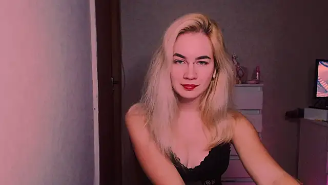 xxxcharismaaa online show from October 24, 2025, 7:02 pm