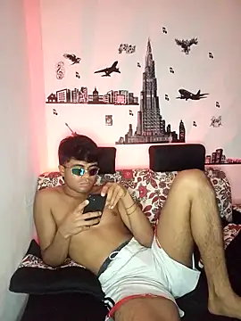 pinedasex777 online show from March 6, 2025, 2:19 am