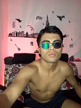 pinedasex777 online show from February 27, 2025, 8:46 am