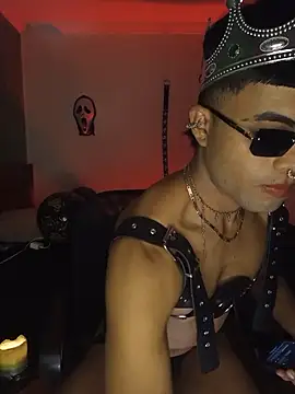 pinedasex777 online show from November 1, 2025, 2:29 am