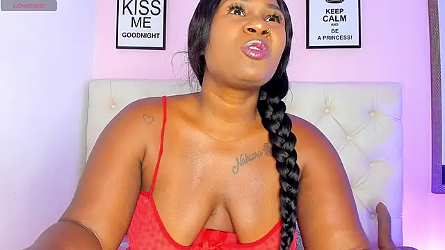 WhitneyWells online show from October 24, 2025, 4:33 am