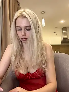 AnikaBest online show from October 24, 2025, 8:19 pm