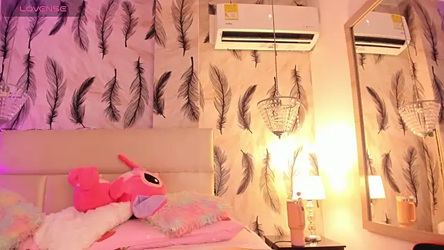 Vivi prinncess online show from December 15, 2025, 11:10 pm