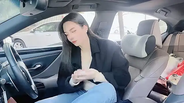 orla2021 online show from January 6, 2025, 3:42 am