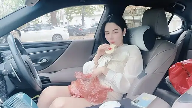 orla2021 online show from February 27, 2025, 7:30 am