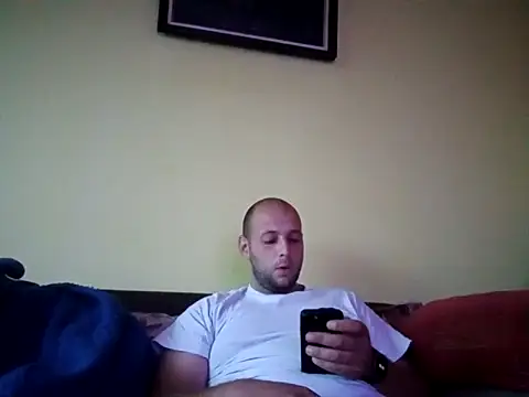 Snapshot of Flakka95 chatting on October 7, 2025, 5:08 am Flakka95 online show from October 7, 2025, 5:08 am