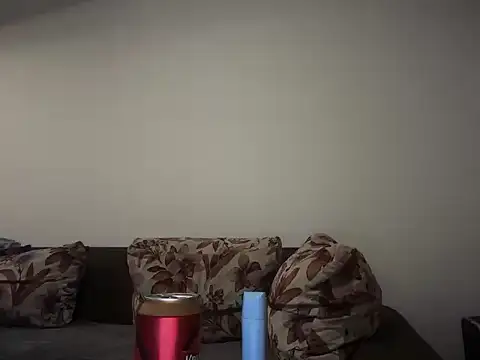 Flakka95 online show from April 15, 2026, 1:55 am