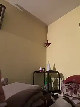 Snapshot of Flakka95 chatting on March 17, 2025, 12:21 am Flakka95 online show from March 17, 2025, 12:21 am