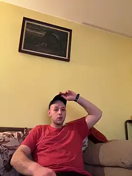 Snapshot of Flakka95 chatting on February 8, 2025, 2:04 am Flakka95 online show from February 8, 2025, 2:04 am