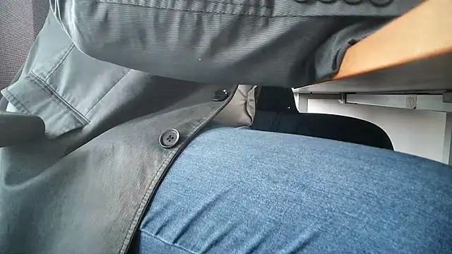 69bezfleku online show from March 12, 2026, 11:47 am