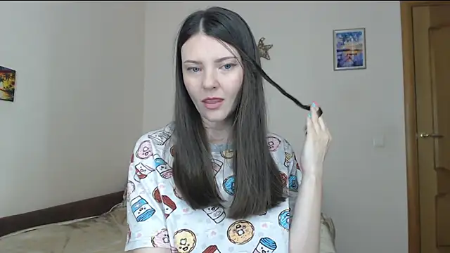 Snapshot of SugarTati chatting on July 8, 2026, 6:30 pm SugarTati online show from July 8, 2026, 6:30 pm