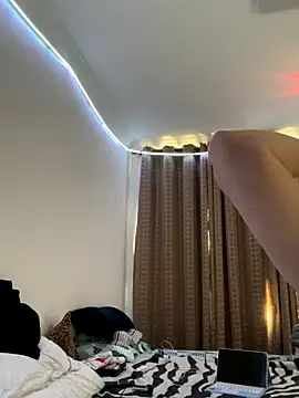 Snapshot of Patriciamoura69 chatting on September 10, 2025, 6:51 pm Patriciamoura69 online show from September 10, 2025, 6:51 pm