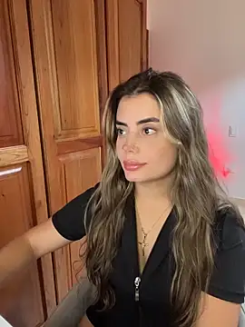 Miss valeriaa online show from March 19, 2026, 3:56 pm