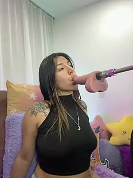 Snapshot of _antonella_dreamss chatting on March 17, 2025, 10:51 pm  antonella dreamss online show from March 17, 2025, 10:51 pm