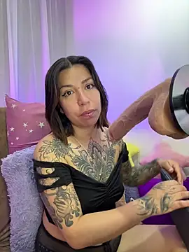  antonella dreamss online show from March 13, 2026, 12:32 pm