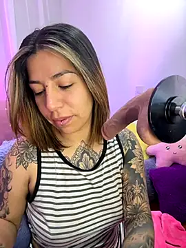 Snapshot of _antonella_dreamss chatting on September 26, 2025, 9:16 am  antonella dreamss online show from September 26, 2025, 9:16 am