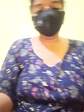 Snapshot of teddy-143 chatting on November 3, 2025, 9:18 pm teddy-143 online show from November 3, 2025, 9:18 pm