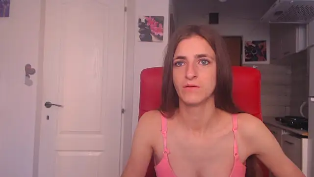 simyhvn online show from September 15, 2025, 4:35 am