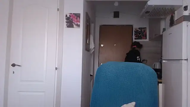 simyhvn online show from March 8, 2025, 5:07 am