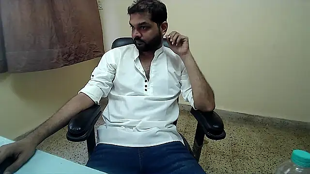 Snapshot of mynastyfuckerr chatting on May 23, 2026, 11:42 am mynastyfuckerr online show from May 23, 2026, 11:42 am