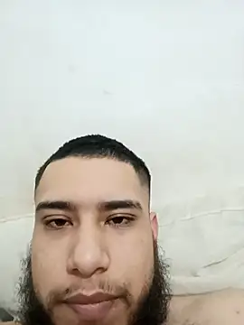 Snapshot of R3Y_S3X chatting on March 19, 2025, 5:41 am R3Y S3X online show from March 19, 2025, 5:41 am