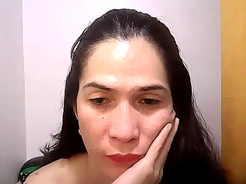 Snapshot of BigDickTrans chatting on February 21, 2025, 8:05 pm BigDickTrans online show from February 21, 2025, 8:05 pm