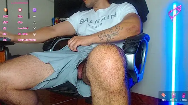 Snapshot of --mAk-- chatting on January 24, 2025, 7:28 pm --mAk-- online show from January 24, 2025, 7:28 pm