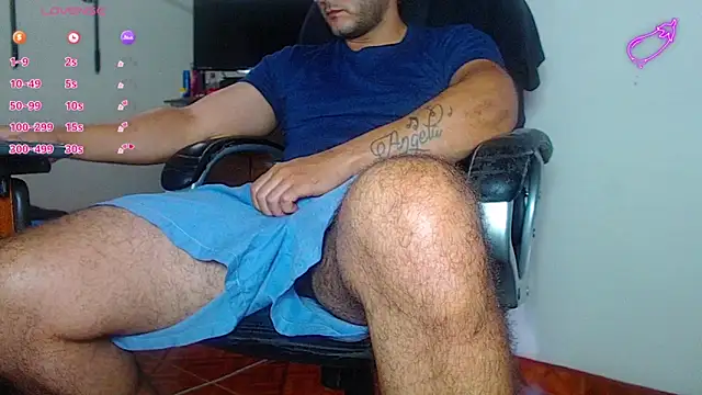 Snapshot of --mAk-- chatting on January 16, 2025, 1:25 pm --mAk-- online show from January 16, 2025, 1:25 pm