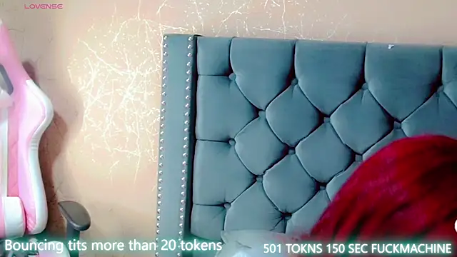 Snapshot of Imannejulienne chatting on March 12, 2025, 1:03 am Imannejulienne online show from March 12, 2025, 1:03 am