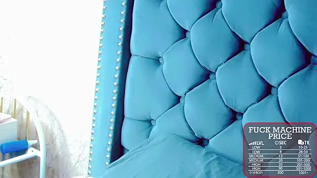 Snapshot of Imannejulienne chatting on November 22, 2025, 2:21 am Imannejulienne online show from November 22, 2025, 2:21 am