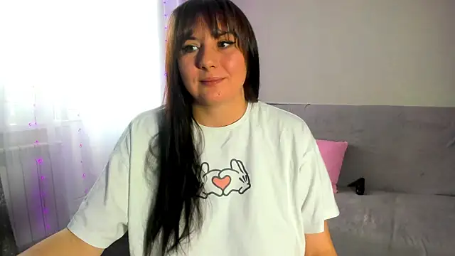 Snapshot of viki_love77 chatting on May 21, 2026, 3:48 am viki love77 online show from May 21, 2026, 3:48 am