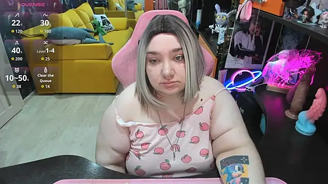 Softie Sofy online show from June 28, 2026, 2:40 am