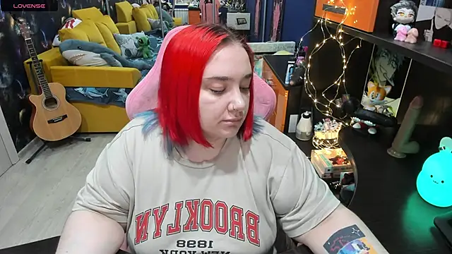 Snapshot of Softie_Sofy chatting on March 4, 2025, 2:49 am Softie Sofy online show from March 4, 2025, 2:49 am