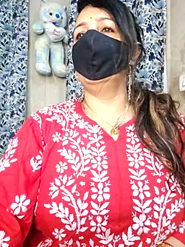 cute-tanvi online show from February 7, 2026, 12:40 am