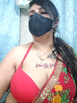 cute-tanvi online show from October 23, 2025, 12:42 am