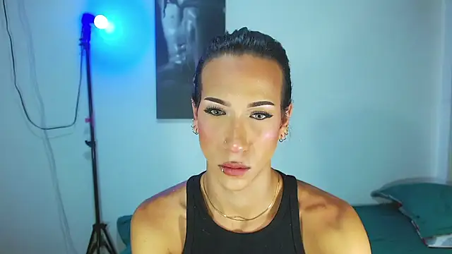 Snapshot of Kenisha_Sweet chatting on November 4, 2025, 3:10 am Kenisha Sweet online show from November 4, 2025, 3:10 am