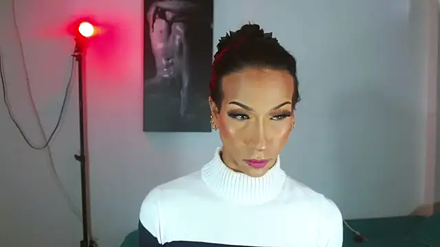 Snapshot of Kenisha_Sweet chatting on November 14, 2025, 5:05 pm Kenisha Sweet online show from November 14, 2025, 5:05 pm