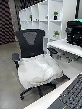 natural bigboobs online show from March 2, 2025, 3:30 pm