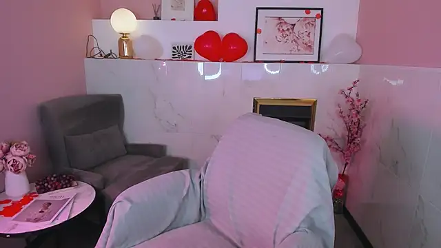 Snapshot of CarmenSoft chatting on February 16, 2026, 8:29 pm CarmenSoft online show from February 16, 2026, 8:29 pm