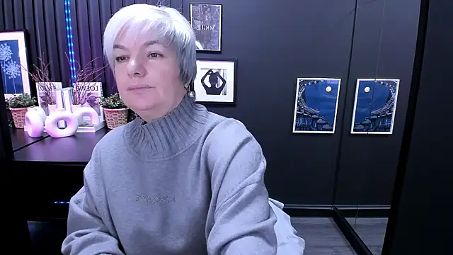 Snapshot of CarmenSoft chatting on March 1, 2026, 8:53 pm CarmenSoft online show from March 1, 2026, 8:53 pm