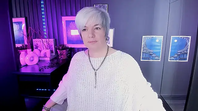 CarmenSoft online show from March 13, 2026, 8:47 pm