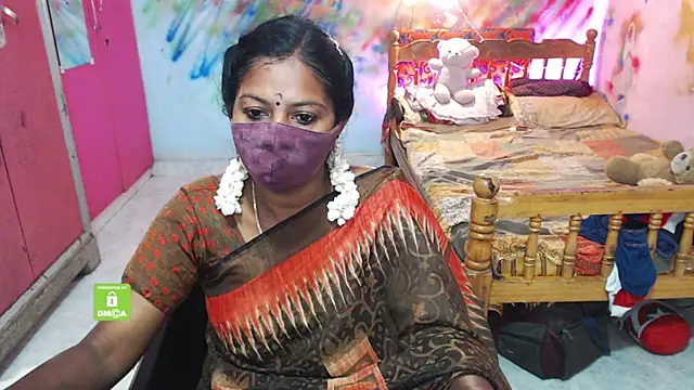 Snapshot of Novapol chatting on November 23, 2025, 6:12 am Novapol online show from November 23, 2025, 6:12 am