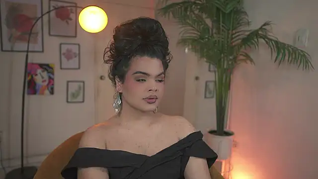 artechloe online show from November 25, 2025, 5:46 pm