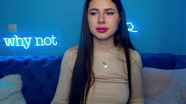 Snapshot of ViollinaLove chatting on March 2, 2026, 7:15 am ViollinaLove online show from March 2, 2026, 7:15 am